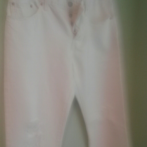 New women's white Levis distressed 501 button fly - Picture 2 of 7
